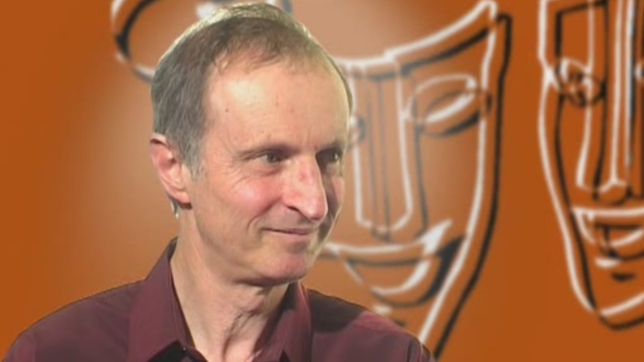 Expository essay on looking for alibrandi 07 picture