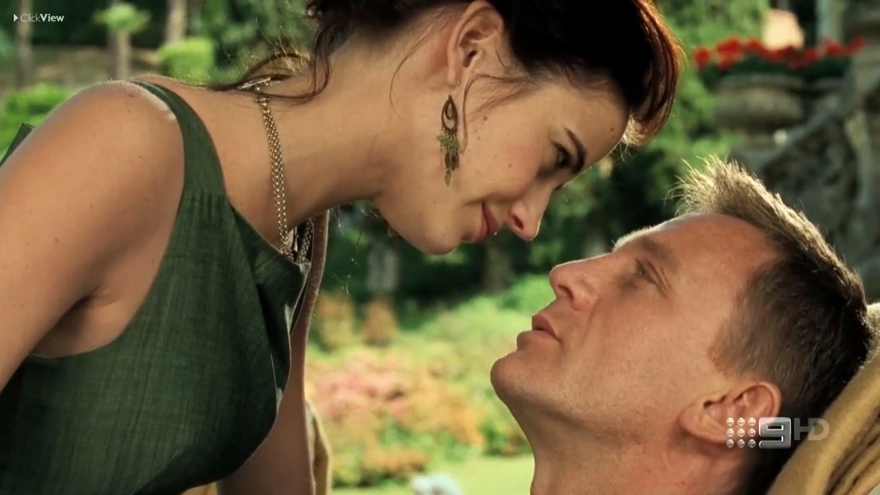007 casino royale streaming megavideo ita