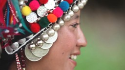 Ethnic Dance: Aini