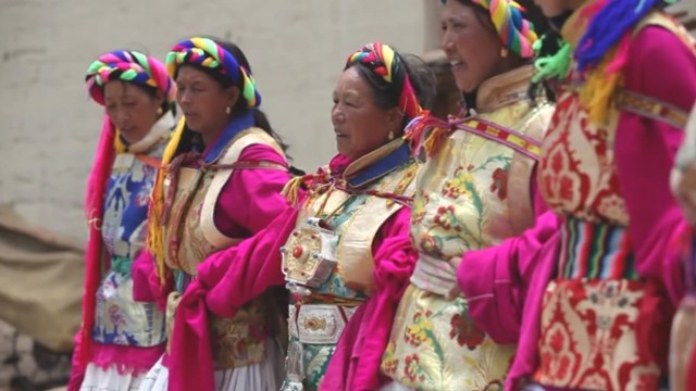 Ethnic Dance: Tibet