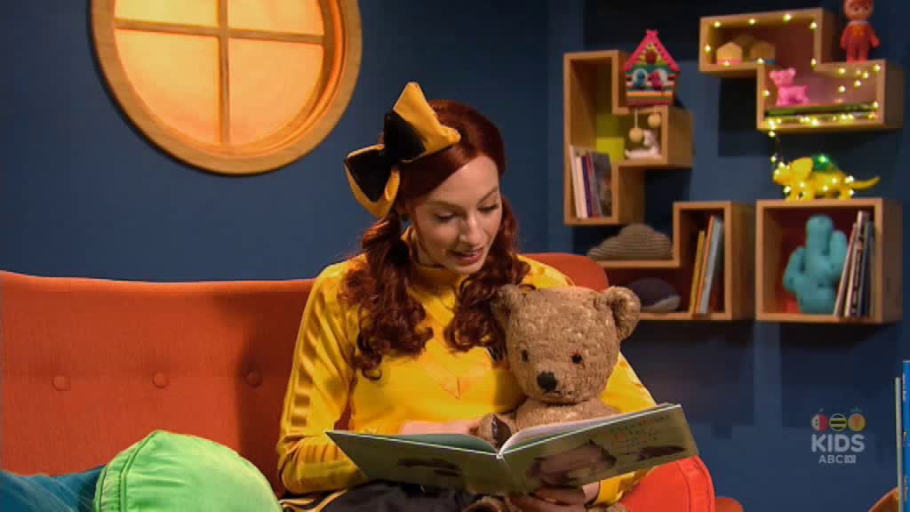 Play School Story Time - Wombat Big, Puggle Small with Emma Watkins ...