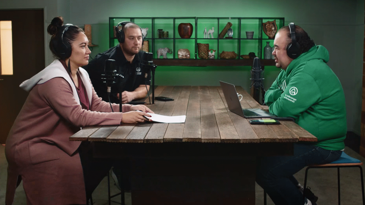 Episode 13 - A bilingual podcast to invigorat... - ClickView