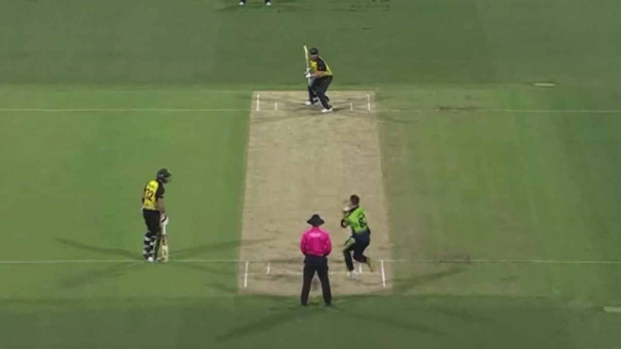 T20 Results - Australia's still in it to win... - ClickView