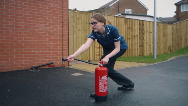 How to Use Fire Extinguishers